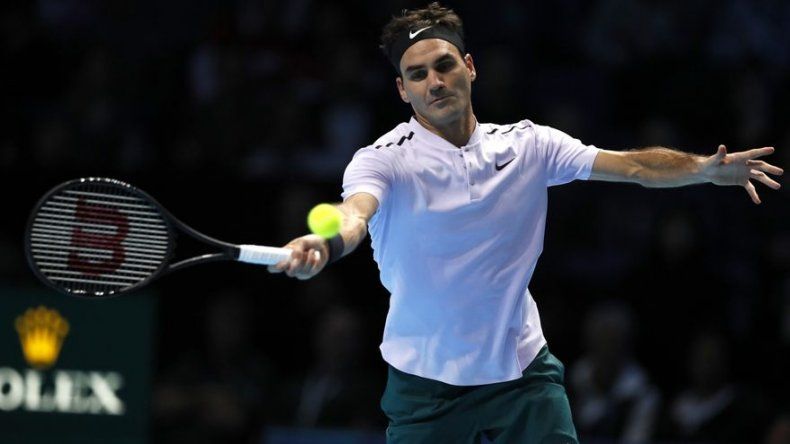 Federer inicia con triunfo su participación en Copa Masters
