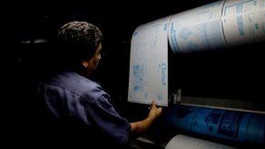 Gobierno argentino notifica a Clarín aplicación de ley antimonopolio