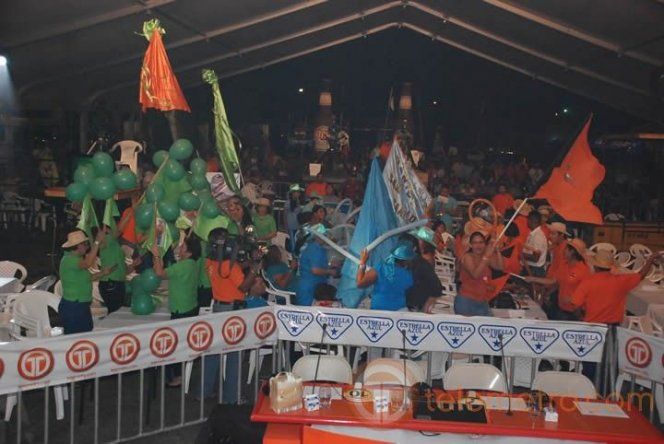 Las barras en todo apogeo