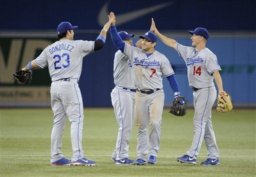 El Titán afianza en la punta a los Dodgers