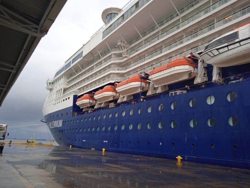 Crucero Celebrity Millenium en la provincia de Colón.