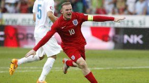 Inglaterra y España ganan fuera de casa y caminan hacia la Euro-2016