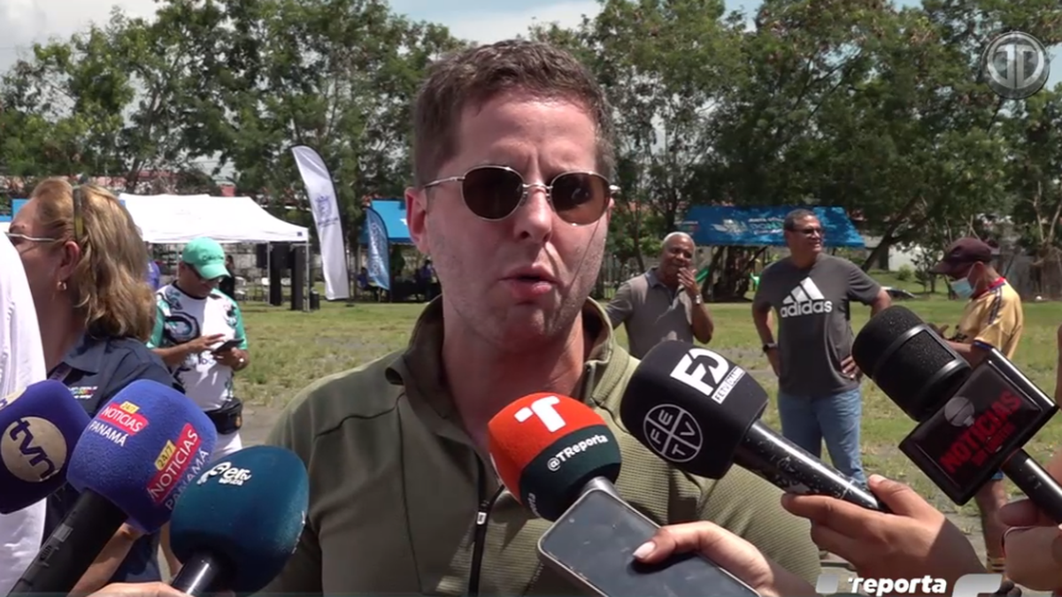 Mayer Mizrachi envía sus respetos al alcalde de Colón Mayer Mizrachi envía sus respetos al alcalde de Colón