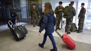 Los aeropuertos parisinos instalan sistemas de reconocimiento facial