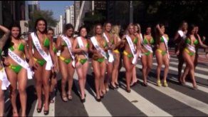 Aspirantes al mejor trasero brasileño se toman las calles de Sao Paulo