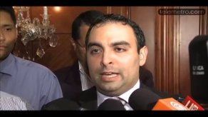 Médicos mantienen medida de paro