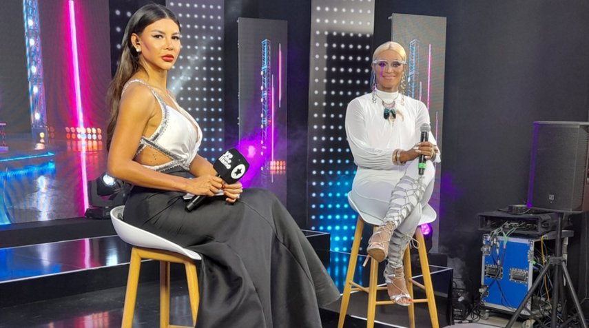 La Tia Wino estuvo presente en el backstage de Yo Me Llamo del septimo show.