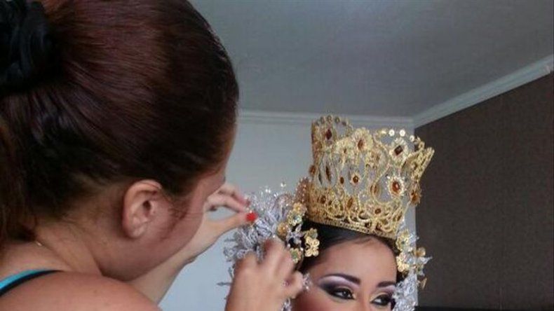 Desfile de las Mil Polleras 2015