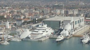 El misterioso superyate en Italia que podría pertenecer a Putin