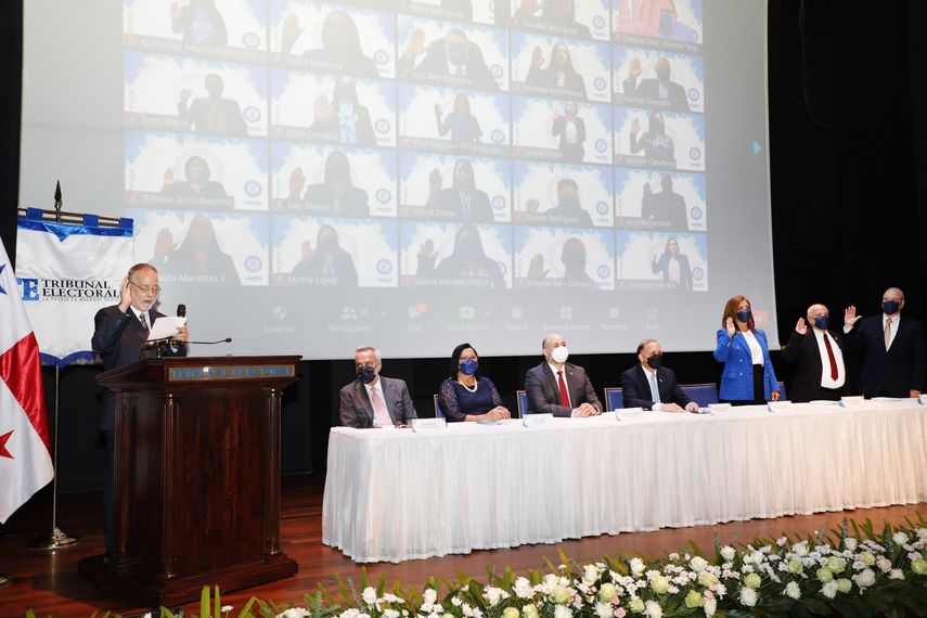 Juramentación de comisiones del&nbsp;Plan General de Elecciones.