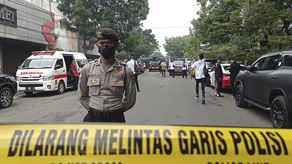 Indonesia ha combatido a los grupos extremistas desde que se realizaron una serie de ataques en la isla turística de Bali en 2002 que dejaron 202 muertos.