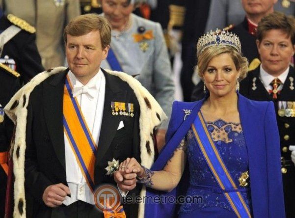 Guillermo-Alejandro y Maxina, Reyes de Holanda
