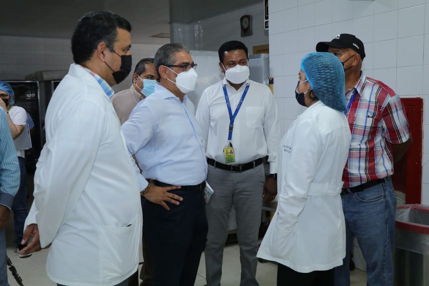 MINSA realiza recorrido de verificación en el Hospital Nicolás A. Solano