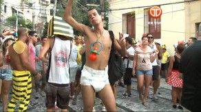 Con el Bloco das Carmelitas en Santa Teresa abre Carnaval de Río