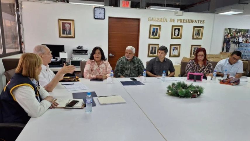 Tribunal Electoral: Delegados Electorales se reúnen con candidatos presidenciales