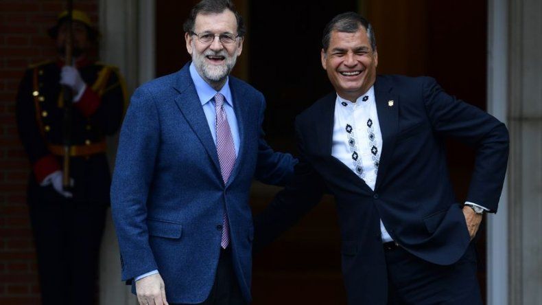 Correa se despide de España reivindicando década de éxito en Ecuador
