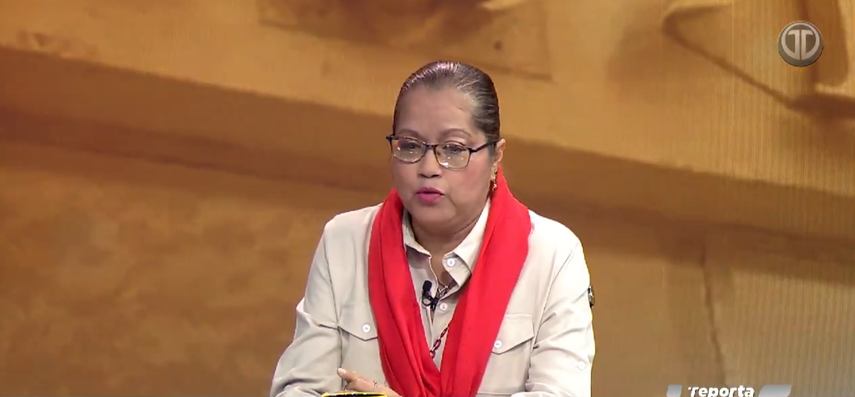 Padres de familia de estudiantes con Auxilios Económicos esperan pagos del IFARHU