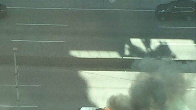 Vehículo se incendia en el Corredor Sur