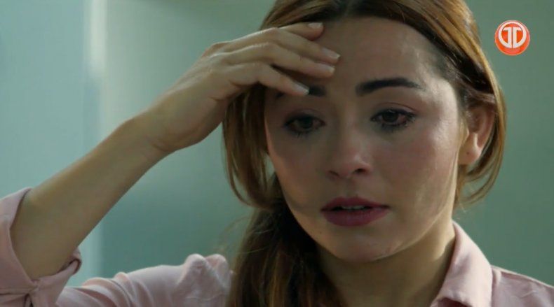 Enfermeras: La Dra Helena se entera que será mamá
