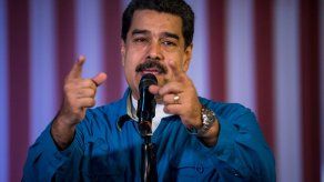 Maduro pide a CNE y a Constituyente fijar fecha de elecciones presidenciales