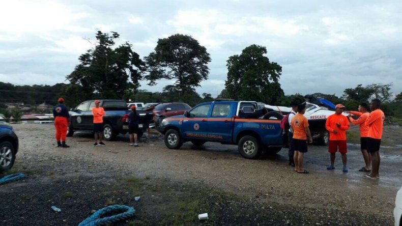 Continúa la búsqueda de menor desaparecido en Playa La Angosta