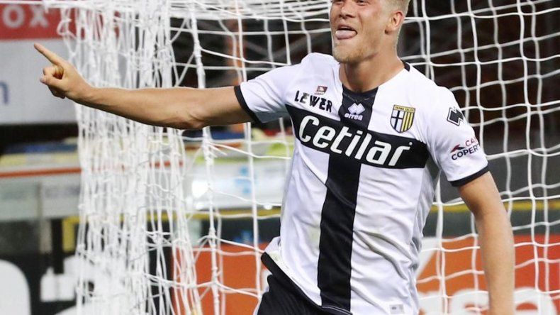 Con tanto a los 88, Parma supera a Torino en la Serie A
