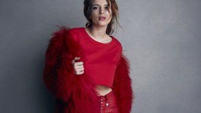 Bella Thorne habla de sus luchas personales en poemario