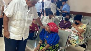 El presidente José Raúl Mulino visita el Hospital Nicolás Solano.