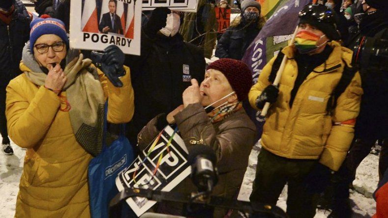 AP - Associated Press