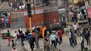 Disturbios en protestas por beneficios de castas en India