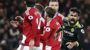 Diego Costa instala a Chelsea en la cima de la Premier