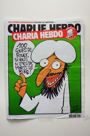 Enmascarados atacan semanario satírico Charlie Hebdo