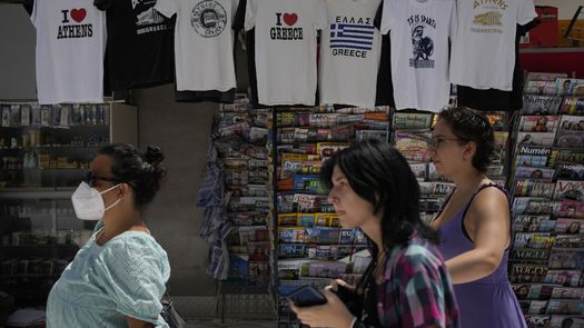 Los inversores dejaron de prestar dinero a Grecia en 2010 después de que Atenas reconociera haber informado erróneamente datos presupuestarios clave.