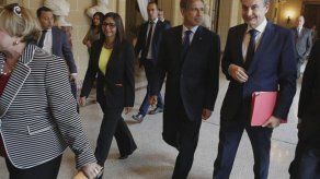 Capriles dice que Zapatero está descalificado para mediar hacia un diálogo