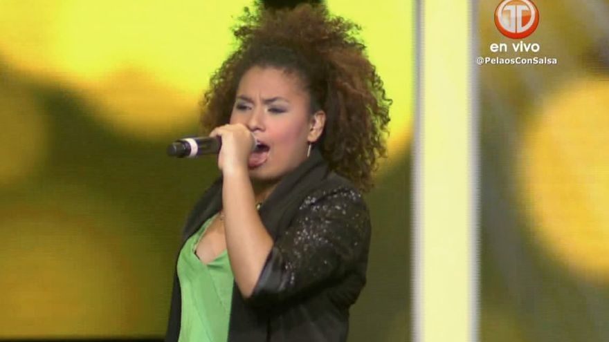 Olga canta Hasta que se rompa el cuero