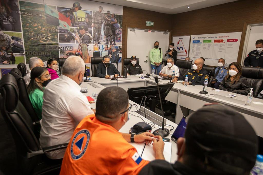 Instalan comisión liderada por el presidente Cortizo para atender el incendio en el vertedero de Cerro Patacón.&nbsp;