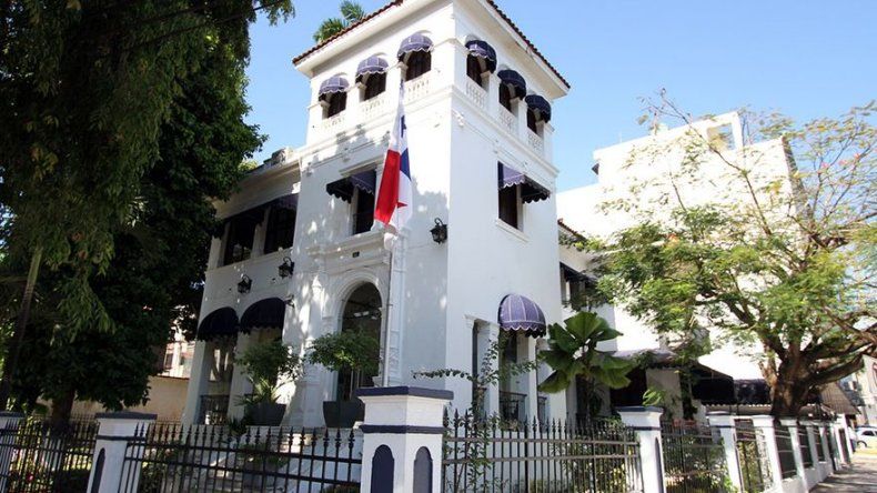 Funcionarios del Ministerio Público recibirán bonificación de 300 dólares