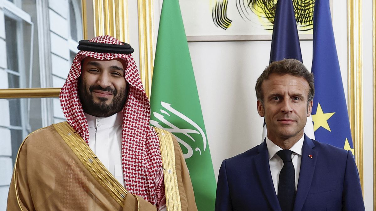 La reunión con Macron marcó otro paso en la rehabilitación diplomática del príncipe saudí, menos de cuatro años después del asesinato de Khashoggi.