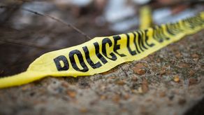 Según medios locales, varias personas resultaron alcanzadas por los tiros.