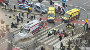 Auto embiste a peatones en Polonia y deja unos 17 heridos