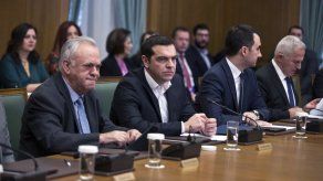 Exitoso regreso de Grecia al mercado de bonos