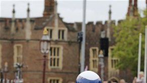 Londres: Armstrong gana oro en la contrarreloj de mujeres