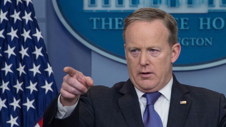 Casa Blanca asegura que no hay pruebas de complot de campaña de Trump y Rusia