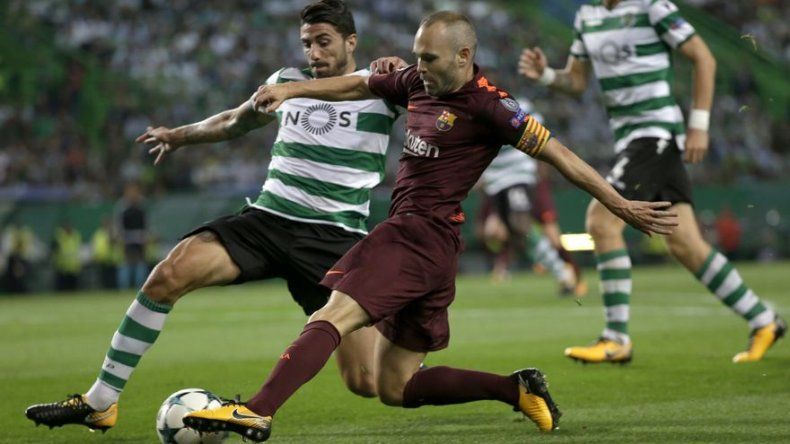 El Barcelona renueva el contrato de Iniesta “de por vida”
