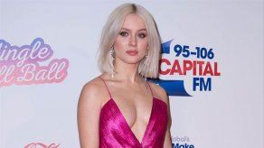 Zara Larsson vuelve a la soltería