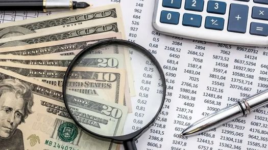 Ajuste al salario mínimo Ajuste al salario mínimo