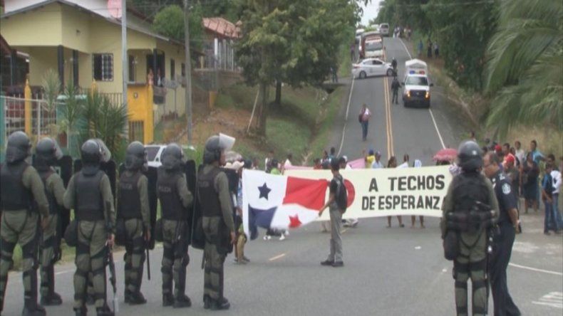 Autoridades logran acuerdo con invasores, tras cierre sobre río Changuinola