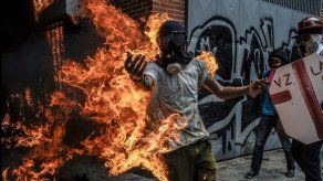 Suben a 35 los muertos por disturbios en Venezuela