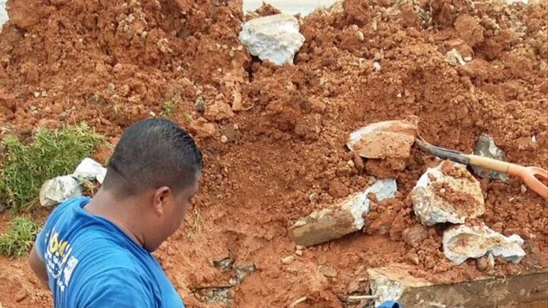 Varias calles de Brisas del Gol estarán sin agua este viernes por cambio de válvulas