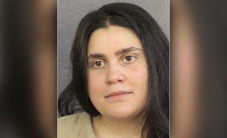 Florida: Condenan a mujer por estafa sobre maldición falsa